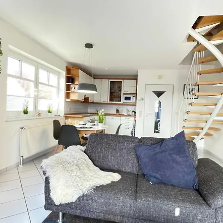 Nr 46 - Muehlenblick Naehe Museumshafen Nyaraló